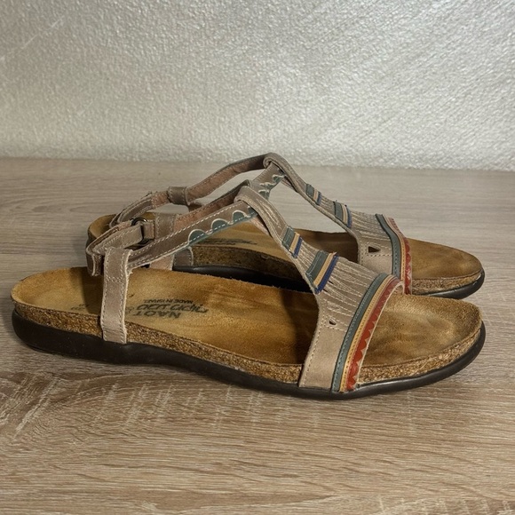 Naot Odelia Khaki Beige Combo Leather Ankle Strap SandalsSize 8 - Picture 3 of 11
